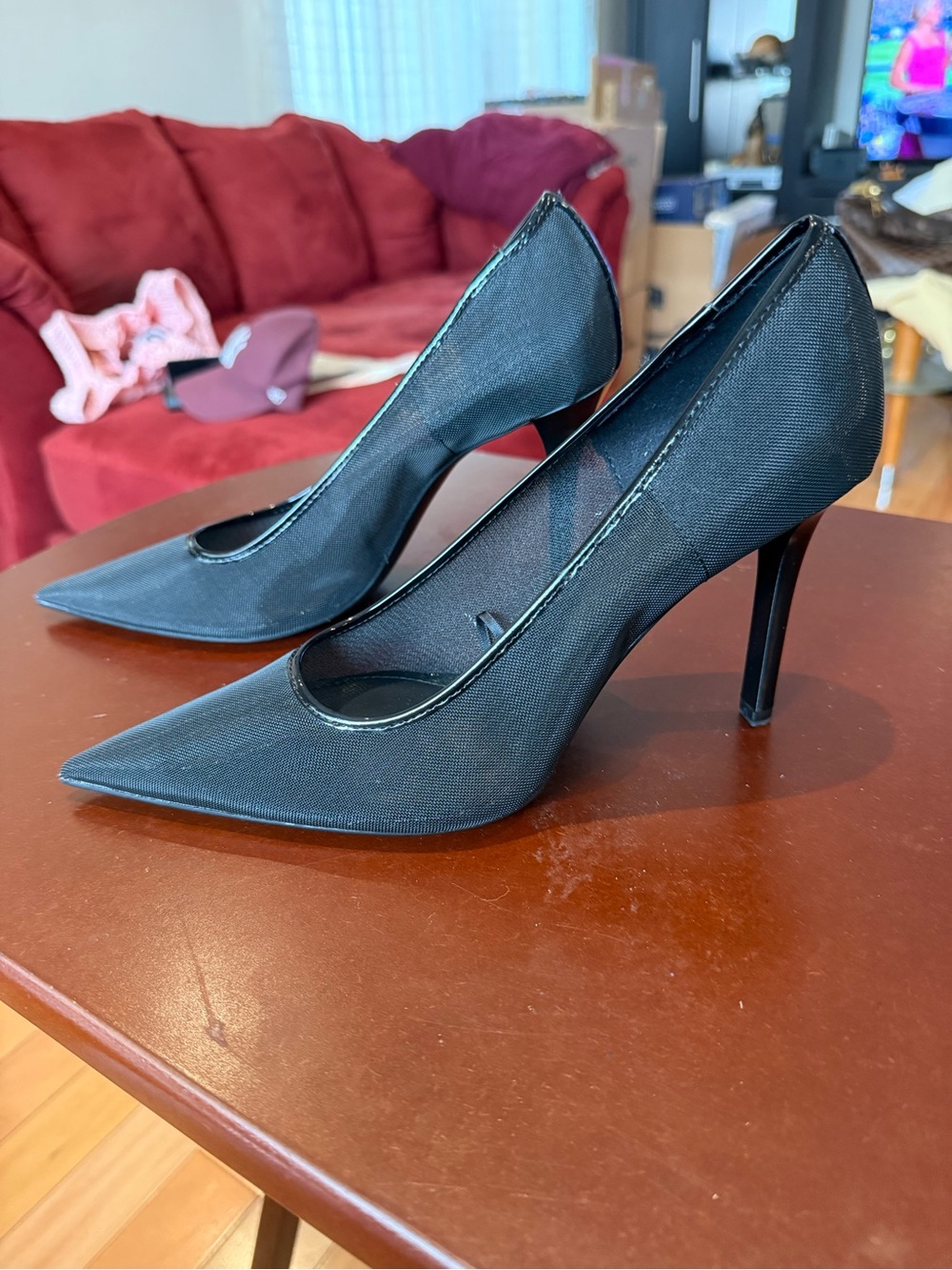 Zara Women's Black Pointed-Stiletto Pumps - Picture 2 of 4